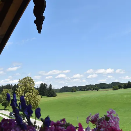 Ferienwohnung Beim Hainz Dietramszell Exterior foto